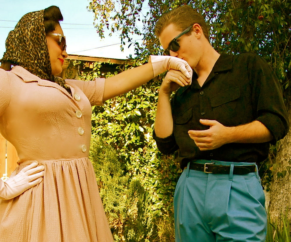 Hollywood High Waist Pleated Trousers - Tarantula Clothing Company