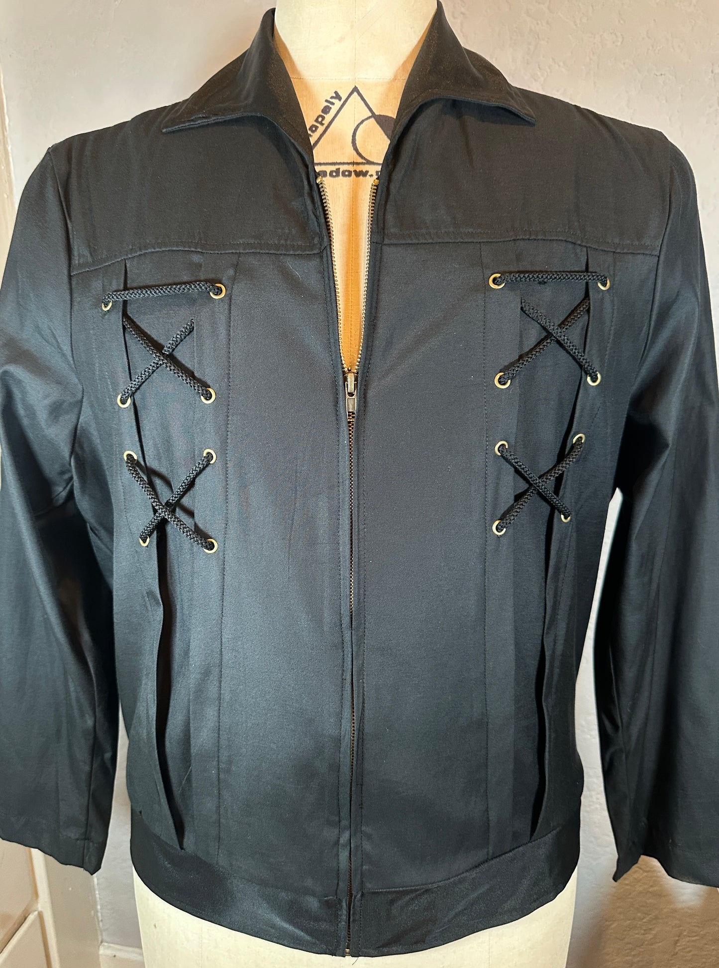 Crossbones Jacket 🦴 - Tarantula Clothing Company